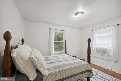 18390 Silcott Springs Rd, Purcellville, VA 20132 - photo 7