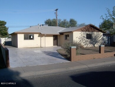 2913 N 44th Ln, Phoenix, AZ 85031 - photo 2