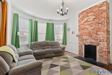 332 Saint Andrew St, Petersburg, VA 23803 - photo 2