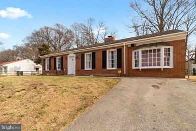 12904 Monroe Ave, Fort Washington, MD 20744 - photo 2