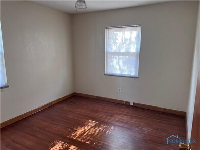 442 Waggoner Blvd, Toledo, OH 43612 - photo 7