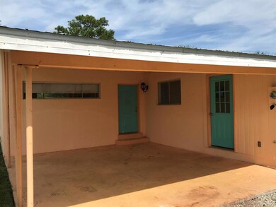 1849 Carport