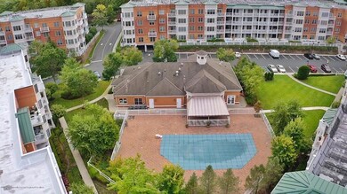 5205 Pointe Gate Dr, Livingston, NJ 07039 - photo 7