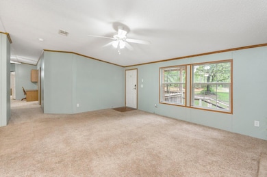 7-web-or-mls-5980 Santee St-15