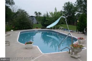 135 Ward Ave, Winchester, VA 22602 - photo 2