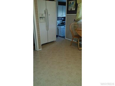 111 E Felton St, North Tonawanda, NY 14120 - photo 7