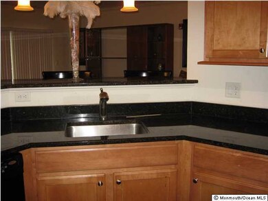 7102 Falston Cir unit 102, Old Bridge, NJ 08857 - photo 3