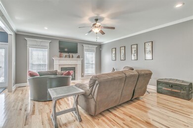 Living Room with fireplace
