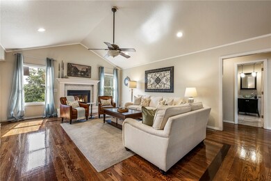 8 Clackmannan Ln, Bella Vista, AR 72715 - photo 3