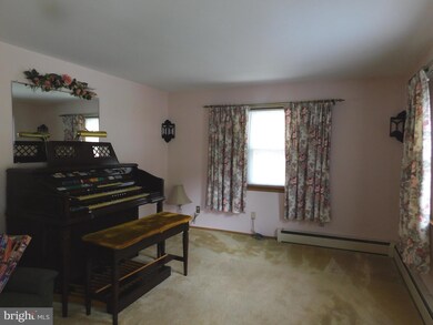 1519 Walnut St, Coatesville, PA 19320 - photo 4