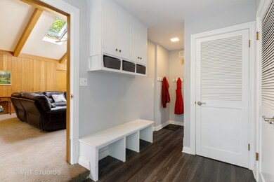 800 Queens Ln, Glenview, IL 60025 - photo 7