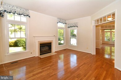 2908 Langholm Place, Vienna, VA 22181 - photo 7