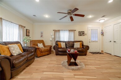 1109 N 10th St, Rogers, AR 72756 - photo 5