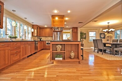 18 Course Brook Rd, Sherborn, MA 01770 - photo 2