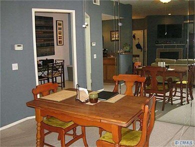living/dining combo