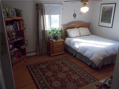 23 Deerfield Dr, Greenville, RI 02828 - photo 4