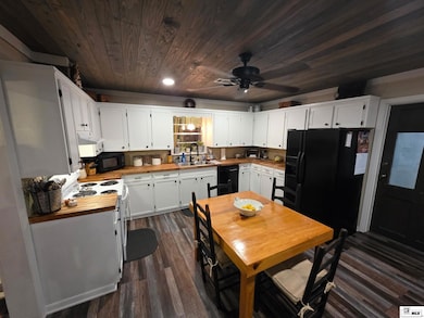 125 Austin Rd, Mangham, LA 71259 - photo 4