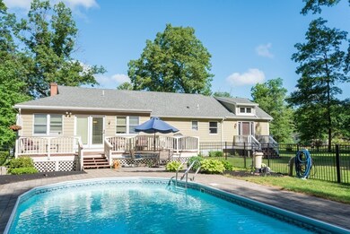 4 Amburg St, Georgetown, MA 01833 - photo 6