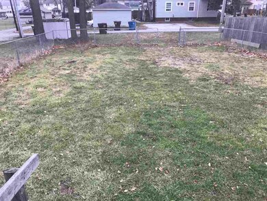 371 W 15th St, Auburn, IN 46706 - photo 3