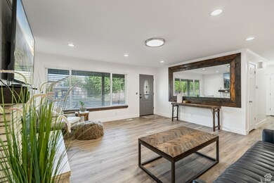 174 W Dawson St, Layton, UT 84041 - photo 7