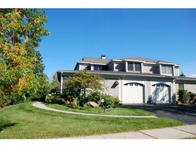 634 Golf Course Rd, South Burlington, VT 05403 - photo 2