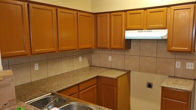 6929 Liverpool St unit A, Houston, TX 77021 - photo 4