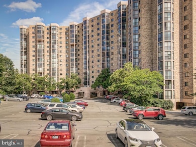 Montebello unit 1110, Alexandria, VA 22303 - photo 3