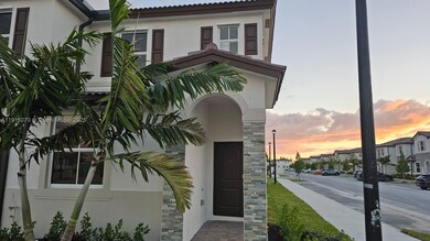 2618 SE 27th Ct unit 2618, Homestead, FL 33035 - photo 2