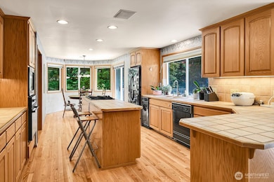 25115 SE 133rd Way, Issaquah, WA 98027 - photo 6