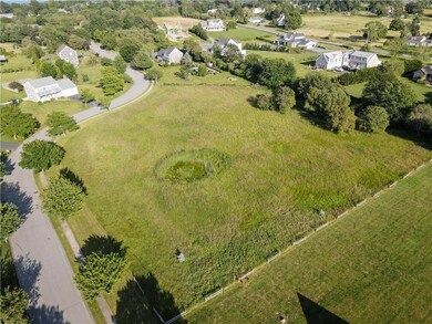 148 Trout Dr, Middletown, RI 02842 - photo 2