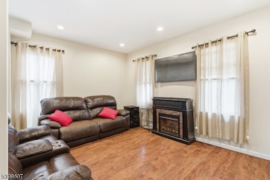 11 Meade St, West Orange, NJ 07052 - photo 6