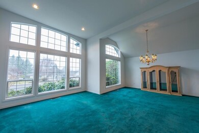 2406 Meadow Creek Dr, Medford, OR 97504 - photo 5