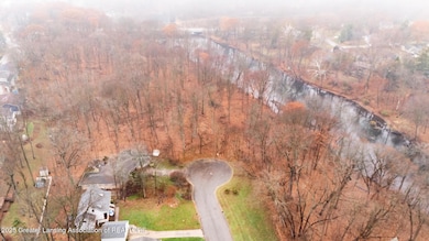 1805 Boynton Dr, Lansing, MI 48917 - photo 3