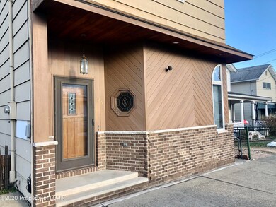 46 W Green St, Nanticoke, PA 18634 - photo 3