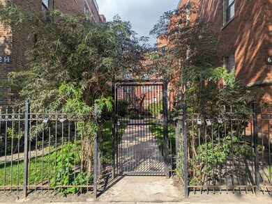 6814 N Ashland Blvd unit 1C, Chicago, IL 60626 - photo 2