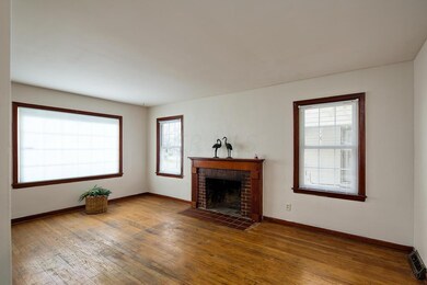 3044dresden_living1-copy