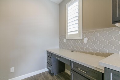 6) KITCHEN DESK