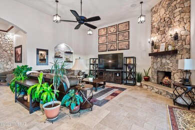 08-Living Area