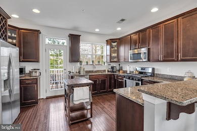 7450 Riding Meadow Way, Manassas, VA 20111 - photo 2