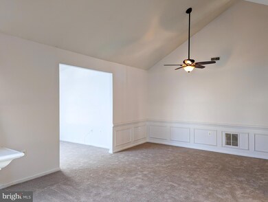 2 Lady Slipper Ln unit 378, Langhorne, PA 19047 - photo 6