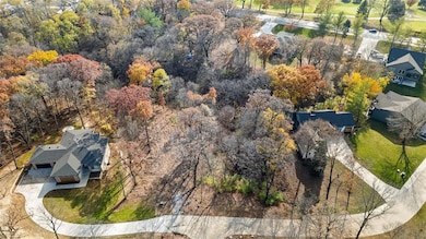 7367 NW Beaver Dr, Johnston, IA 50131 - photo 2