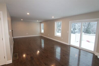 9 Dawn St, Nashua, NH 03064 - photo 6
