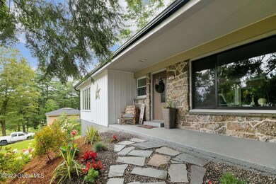 49 Sterup Dr, Troy, NY 12180 - photo 5