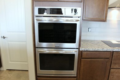 DOUBLE OVENS