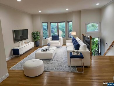 436 Lawton Ave unit A, Cliffside Park, NJ 07010 - photo 2