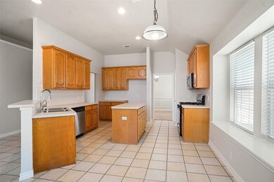 5000 Coral Creek Dr, Fort Worth, TX 76135 - photo 7