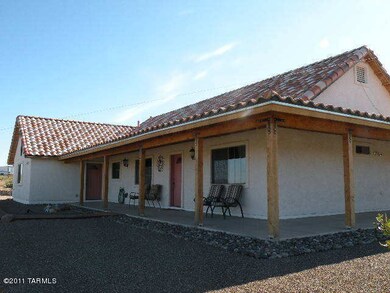 ModernRanch home in spectacular setting!