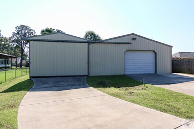 205 Heather Dr, Texarkana, TX 75501 - photo 2