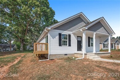 930 Winston Ave, Statesville, NC 28677 - photo 3