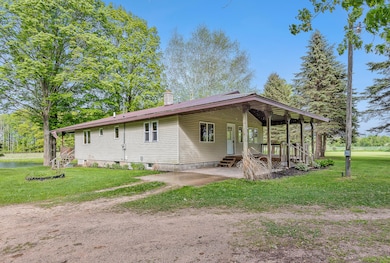 1a_Front Exterior-3